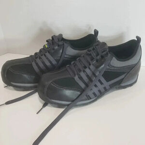 Terra Womans Black Steel Toe  Work Shoes.Size 8.